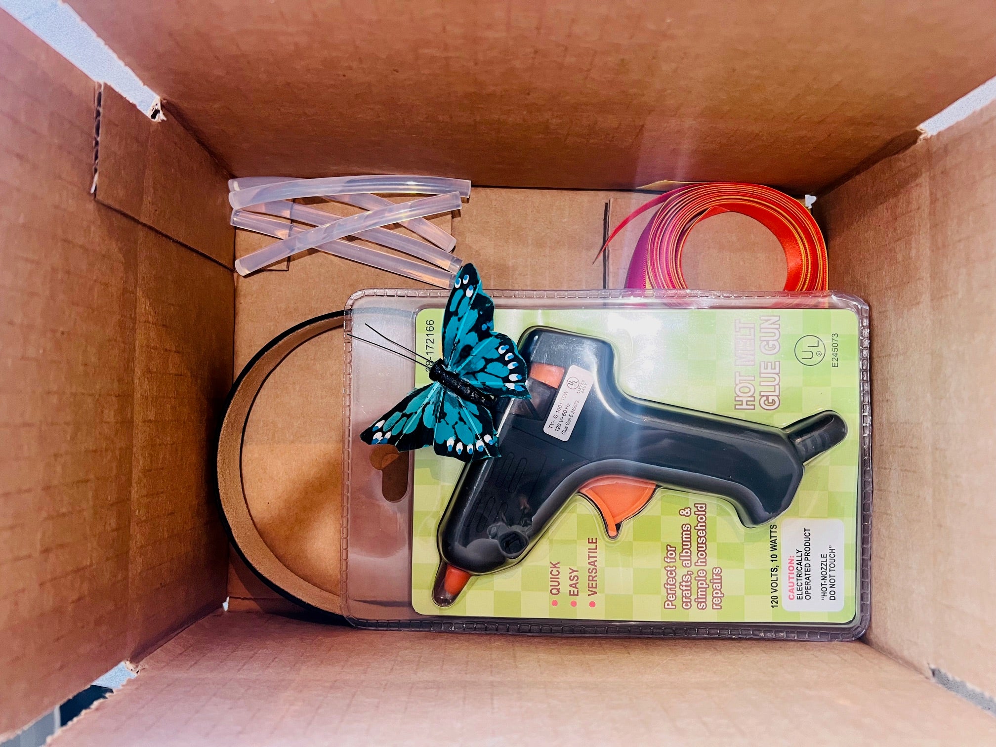 Frida Kahlo Floral Headband Kit – DIY Flower Crown Craft Kit