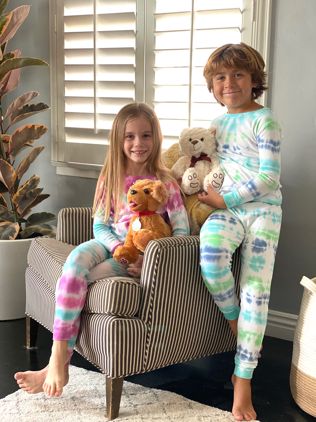Victorious Collection - 2 PC Pajama- Tie Dye Activity Kit
